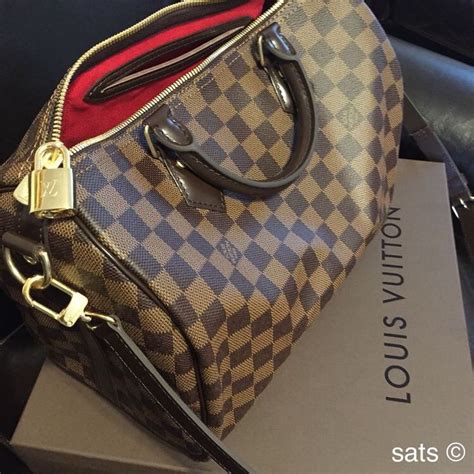 louis vuitton buyer salary|is louis vuitton hiring.